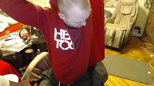 RealManHaveHairy online show from 12.10.24