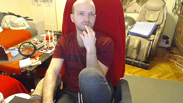 RealManHaveHairy online show from 12.24.24