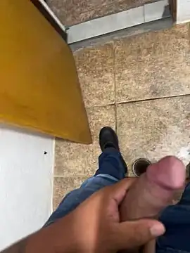 Luizcalado20 online show from 01.21.25