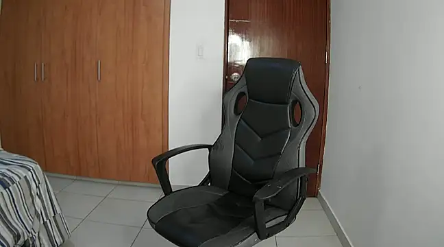 modexusparty1 online show from 01.04.25