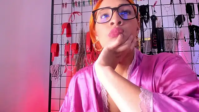 charrlotte quinn online show from 01.02.25