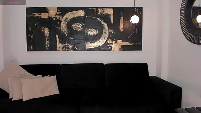 MollySundersX online show from 12.29.24