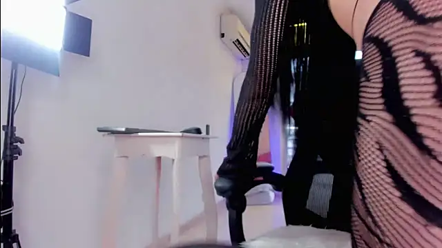 JEANNA DREAMS online show from 06.09.26