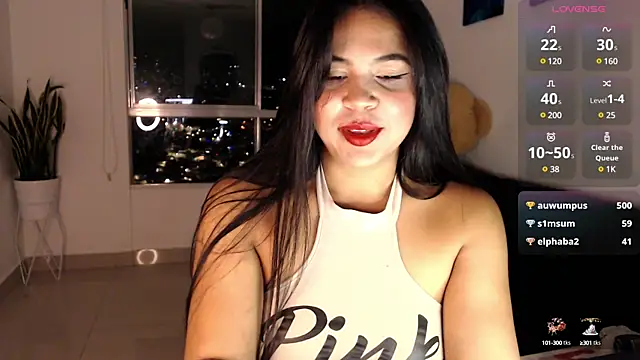 Snapshot of sofia_burman chatting on 12.14.24 sofia burman online show from 12.14.24