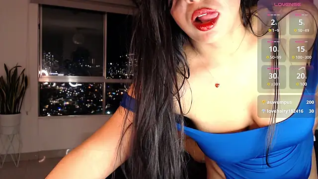 Snapshot of sofia_burman chatting on 12.16.24 sofia burman online show from 12.16.24