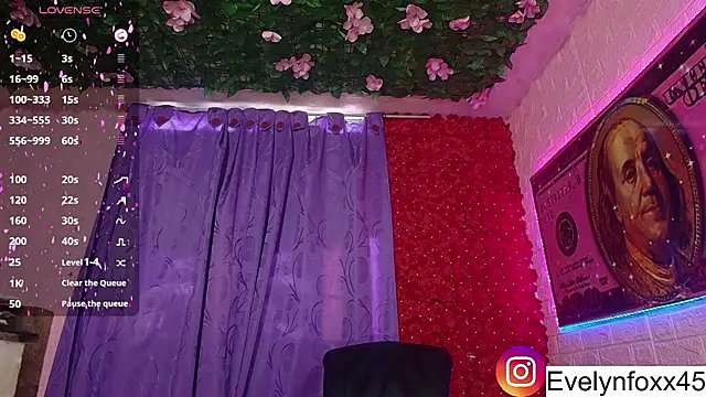 eve foxx online show from 09.23.25