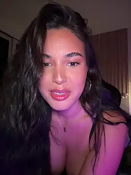 Snapshot of Lizhush_ chatting on 03.20.25 Lizhush  online show from 03.20.25