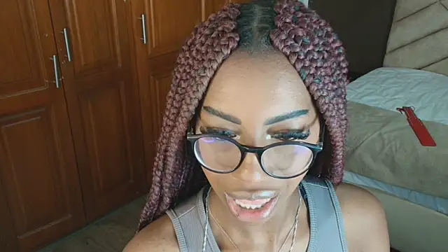 Raquel jones online show from 01.26.25