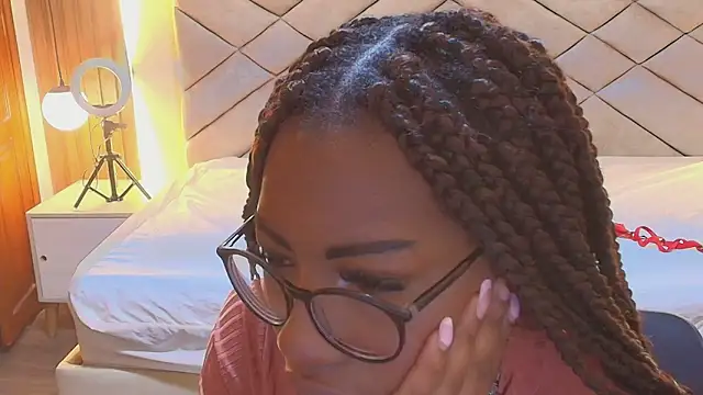 Raquel jones online show from 03.23.26