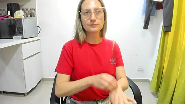 Snapshot of Adele_johnsonn1 chatting on 12.13.24 Adele johnsonn1 online show from 12.13.24