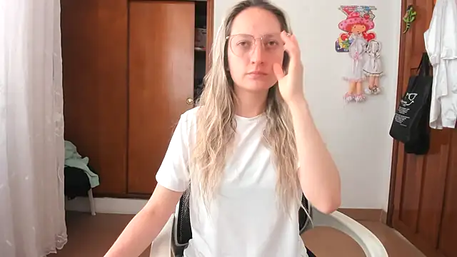 Adele johnsonn1 online show from 10.02.25