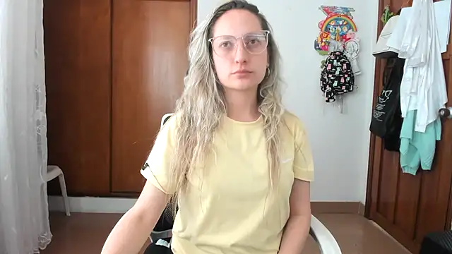 Adele johnsonn1 online show from 10.14.25