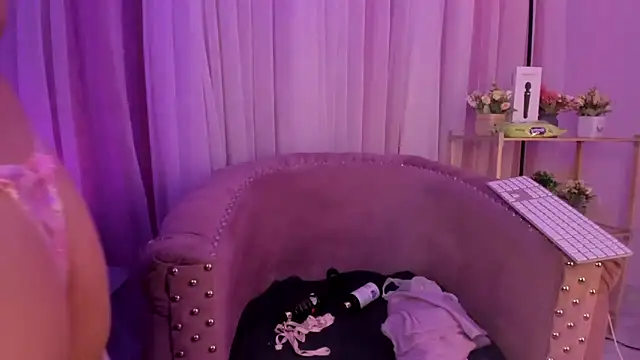 MelodySweett online show from 11.27.25