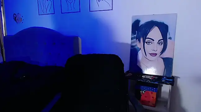 Snapshot of violett_honney chatting on 01.19.25 violett honney online show from 01.19.25