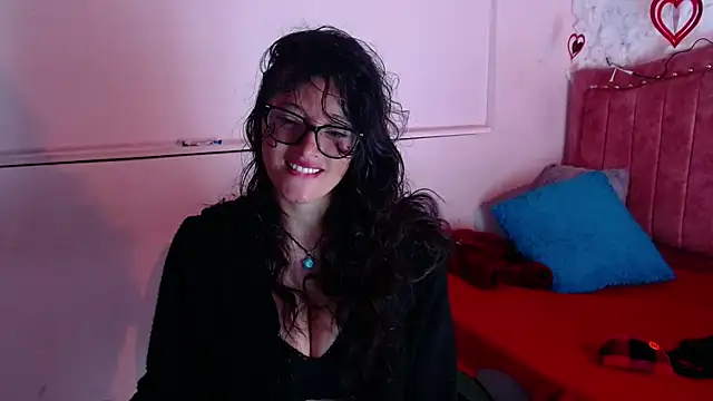 Snapshot of lunazulsj chatting on 03.05.25 lunazulsj online show from 03.05.25