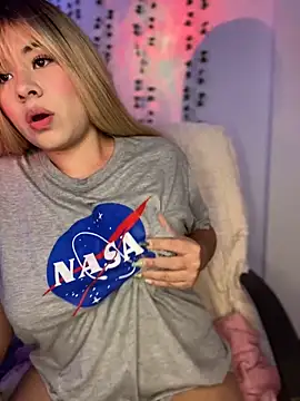 Snapshot of Grecia_21 chatting on 12.26.24 Grecia 21 online show from 12.26.24