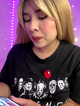 Snapshot of Grecia_21 chatting on 10.08.25 Grecia 21 online show from 10.08.25