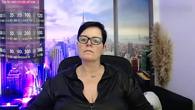 ninarandmann online show from 12.14.24