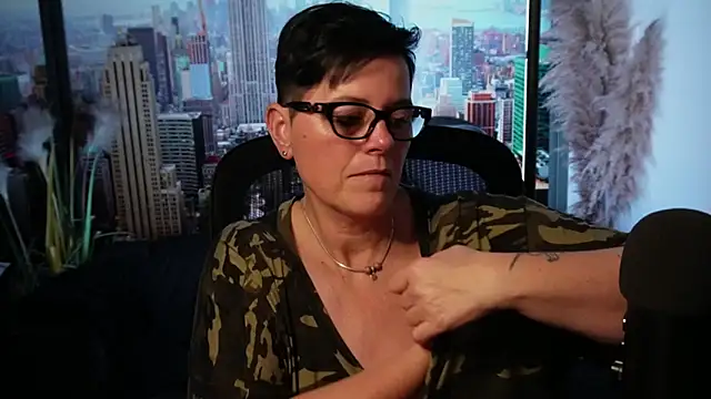 ninarandmann online show from 11.12.25