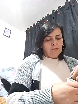 Snapshot of Natasha_milf__ chatting on 01.29.25 Natasha milf   online show from 01.29.25