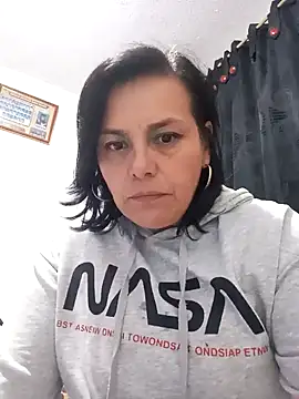 Snapshot of Natasha_milf__ chatting on 01.30.25 Natasha milf   online show from 01.30.25