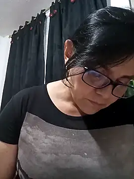 Snapshot of Natasha_milf__ chatting on 02.09.25 Natasha milf   online show from 02.09.25