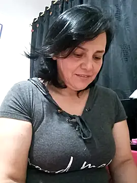 Snapshot of Natasha_milf__ chatting on 03.04.25 Natasha milf   online show from 03.04.25