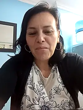 Snapshot of Natasha_milf__ chatting on 03.08.25 Natasha milf   online show from 03.08.25