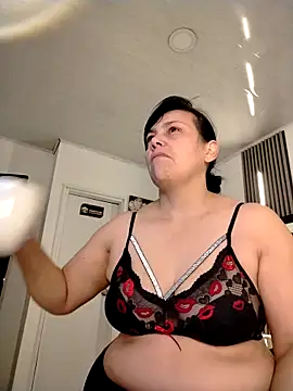 Natasha milf   online show from 02.23.26