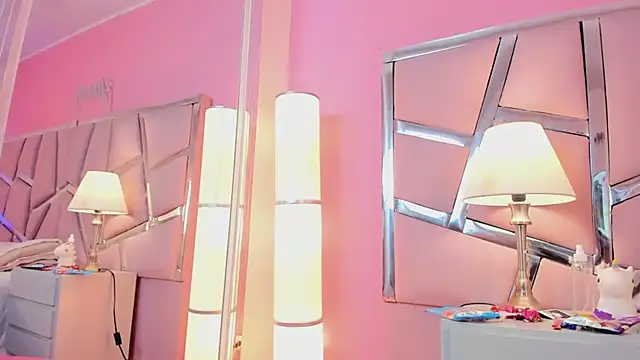 Bonniepark online show from 01.25.25