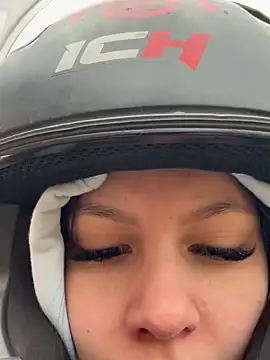 Bonniepark online show from 01.27.25