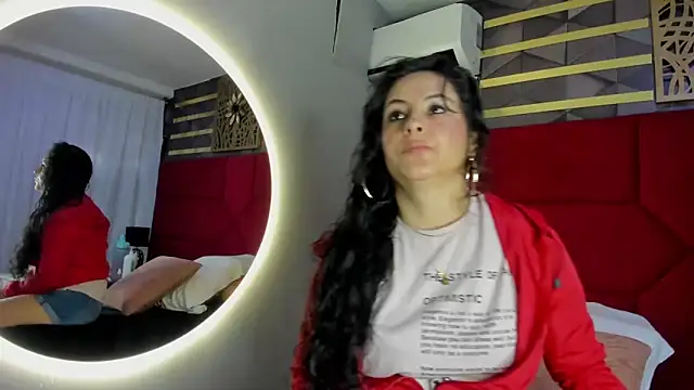 hanny milf online show from 02.25.25