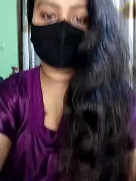 Snapshot of Idhika_Paul chatting on 02.03.25 Idhika Paul online show from 02.03.25