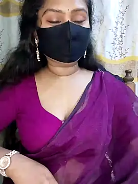 Snapshot of Idhika_Paul chatting on 02.13.25 Idhika Paul online show from 02.13.25