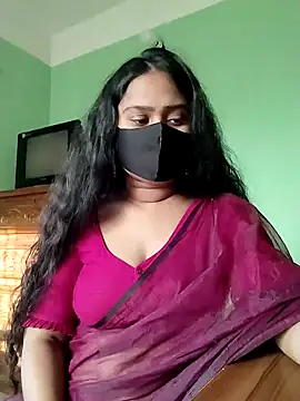 Snapshot of Idhika_Paul chatting on 02.16.25 Idhika Paul online show from 02.16.25