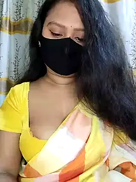 Snapshot of Idhika_Paul chatting on 02.18.25 Idhika Paul online show from 02.18.25