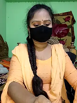 Snapshot of Idhika_Paul chatting on 02.23.25 Idhika Paul online show from 02.23.25