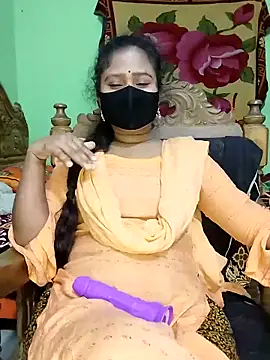 Snapshot of Idhika_Paul chatting on 02.23.25 Idhika Paul online show from 02.23.25