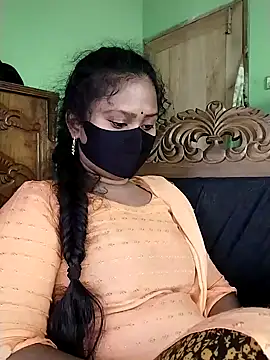 Snapshot of Idhika_Paul chatting on 02.24.25 Idhika Paul online show from 02.24.25