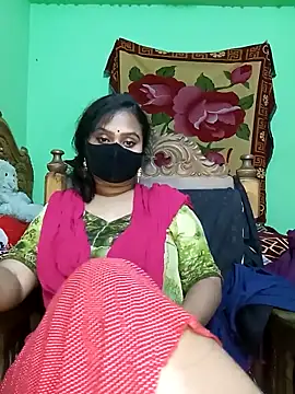 Snapshot of Idhika_Paul chatting on 03.02.25 Idhika Paul online show from 03.02.25