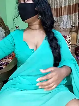 Snapshot of Idhika_Paul chatting on 03.13.25 Idhika Paul online show from 03.13.25