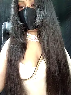 Snapshot of Idhika_Paul chatting on 09.22.25 Idhika Paul online show from 09.22.25