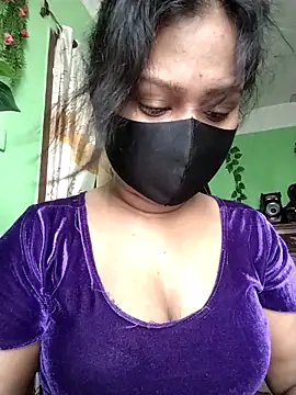 Snapshot of Idhika_Paul chatting on 09.26.25 Idhika Paul online show from 09.26.25