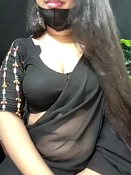 Snapshot of Idhika_Paul chatting on 10.02.25 Idhika Paul online show from 10.02.25