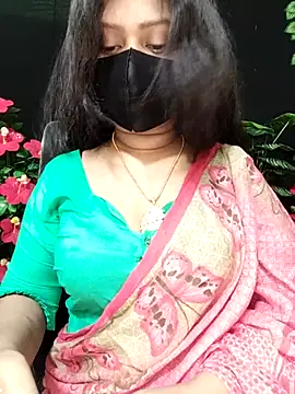 Snapshot of Idhika_Paul chatting on 10.09.25 Idhika Paul online show from 10.09.25