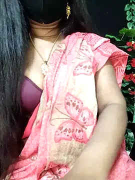 Snapshot of Idhika_Paul chatting on 10.09.25 Idhika Paul online show from 10.09.25