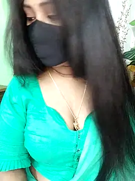 Idhika Paul online show from 12.19.25