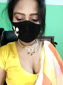 Idhika Paul online show from 02.14.26