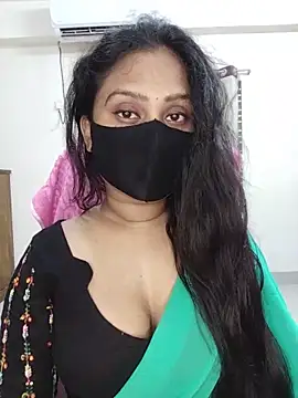 Idhika Paul online show from 06.10.26