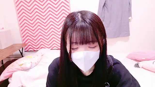 irohani usagi online show from 12.18.24